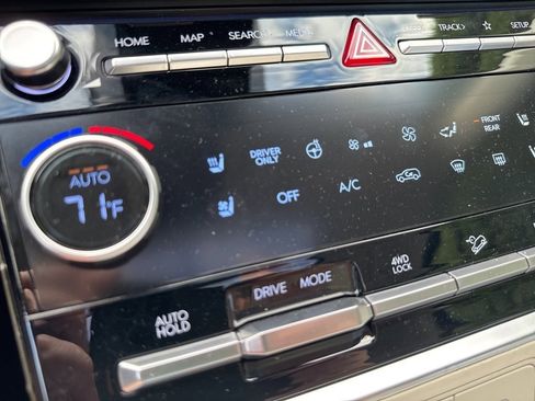 Used 2025 Hyundai Santa Fe Calligraphy image 39