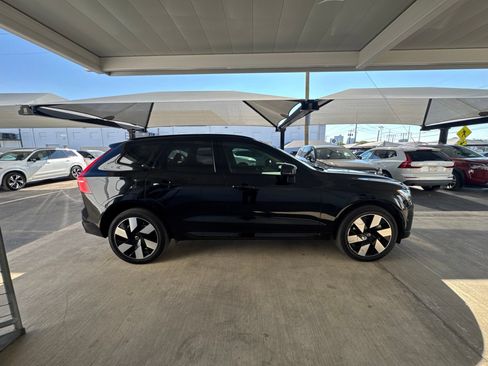 Used 2025 Volvo XC60 T8 Plus w/ Protection Package Premier AWD/4WD image 4
