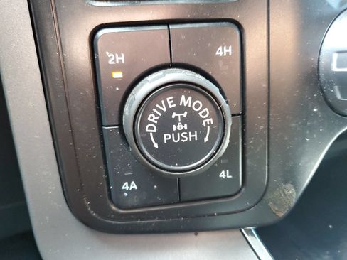 Used 2021 Ford F150 Lariat AWD/4WD image 24