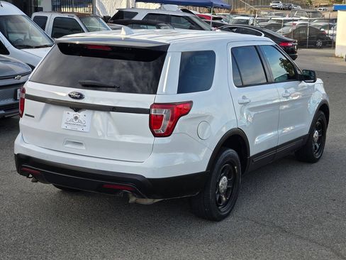 Used 2017 Ford Explorer 4WD Police Interceptor image 12