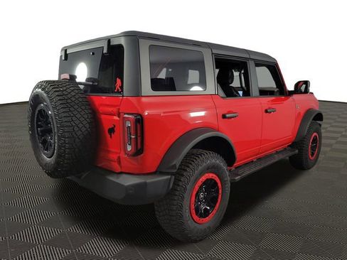 Used 2023 Ford Bronco Wildtrak image 9