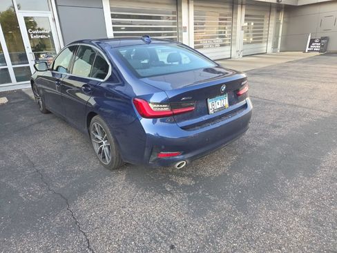 Used 2019 BMW 330i xDrive Sedan w/ Convenience Package AWD/4WD image 11