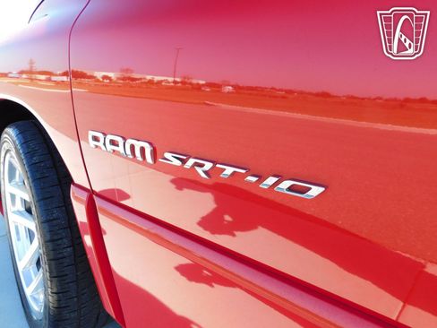 Used 2004 Dodge Ram 1500 Truck SRT-10 image 28