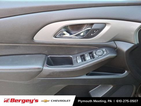 Certified 2020 Chevrolet Traverse LS image 16