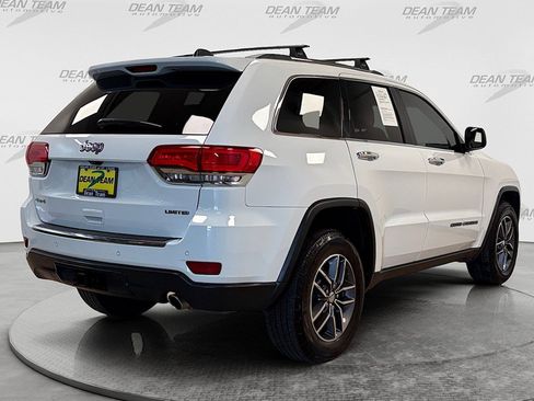 Used 2018 Jeep Grand Cherokee Limited AWD/4WD image 4