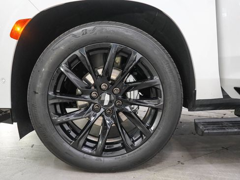 Used 2023 Cadillac Escalade ESV Sport Platinum w/ LPO, ONYX Package AWD/4WD image 34