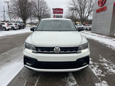 Used 2020 Volkswagen Tiguan SE R-Line image 9