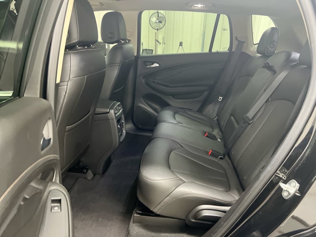 Used 2017 Buick Envision Essence FWD image 23