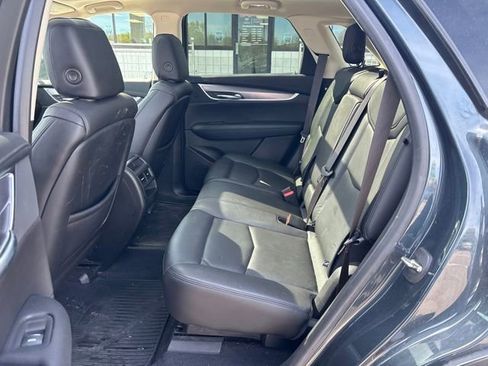 Used 2019 Cadillac XT5 Luxury FWD image 13