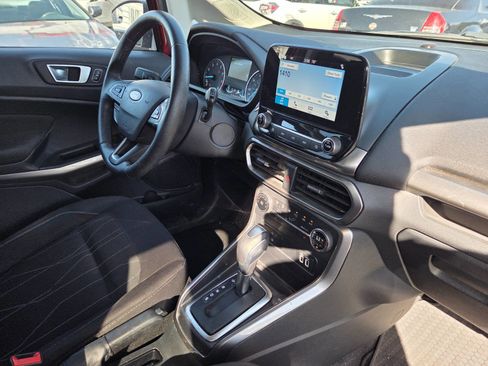 Used 2018 Ford EcoSport SE image 14