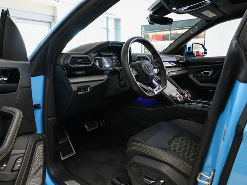 Used 2024 Lamborghini Urus S image 19