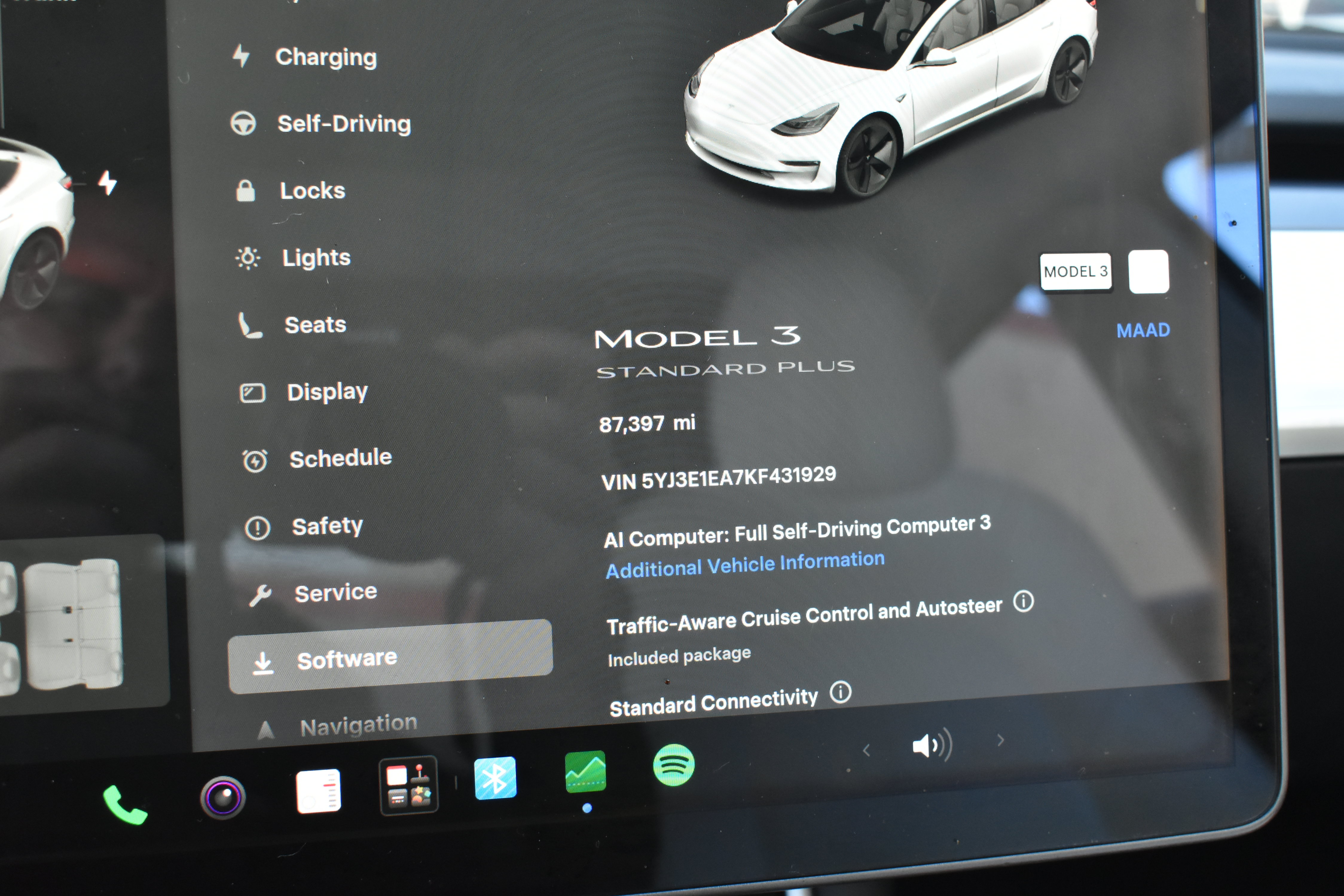 Used 2019 Tesla Model 3 Mid Range RWD image 28