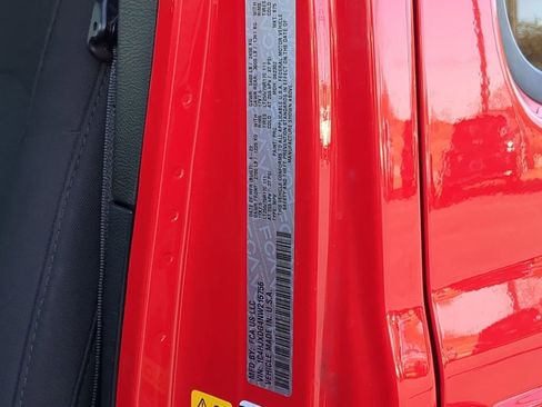 Used 2022 Jeep Wrangler Unlimited Sport image 25