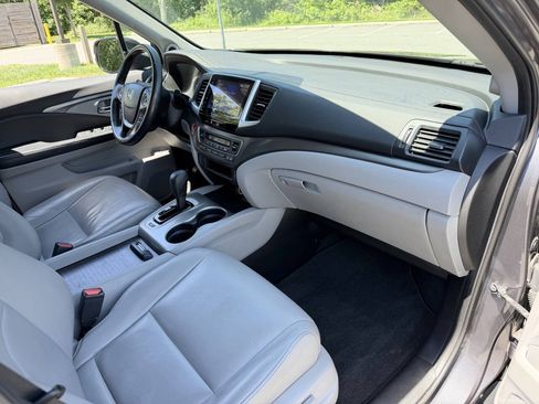 Used 2017 Honda Pilot EX-L image 25