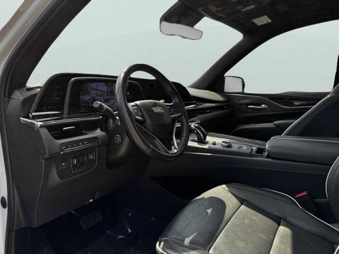 Used 2022 Cadillac Escalade Sport image 16