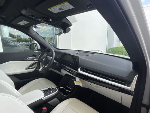 New 2026 BMW X1 xDrive28i w/ Convenience Package AWD/4WD image 20