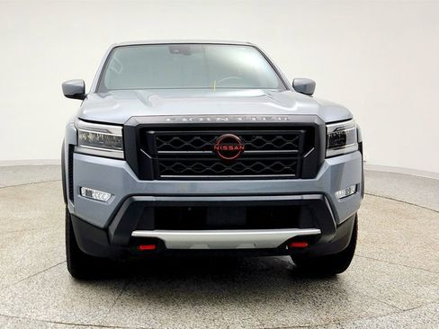 Used 2022 Nissan Frontier Pro-X w/ Technology Package image 2