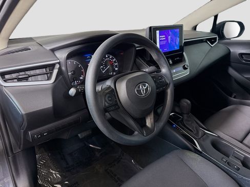 Used 2023 Toyota Corolla LE image 22