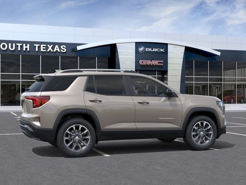 New 2026 GMC Terrain Elevation w/ Elevation Premium Package FWD image 5