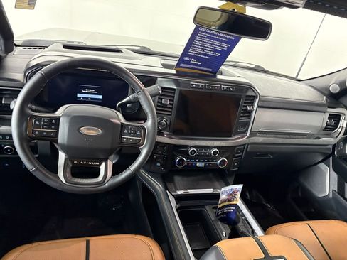 Certified 2024 Ford F350 Platinum image 25
