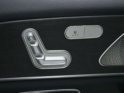 Used 2022 Mercedes-Benz GLS 450 GLS 450 image 15