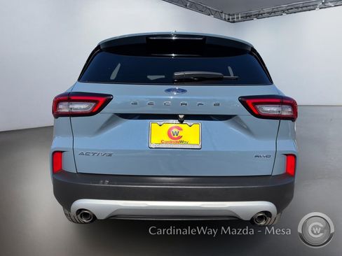 Used 2024 Ford Escape Active image 4