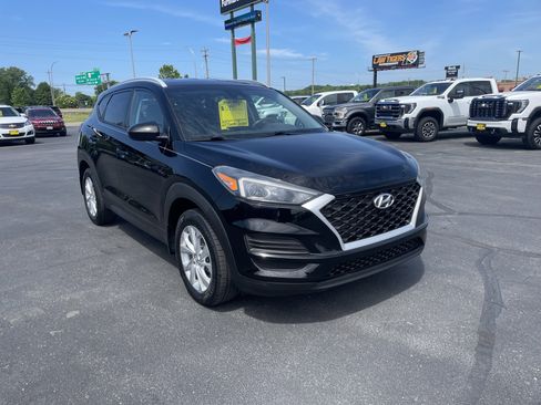 Used 2020 Hyundai Tucson Value AWD/4WD image 2