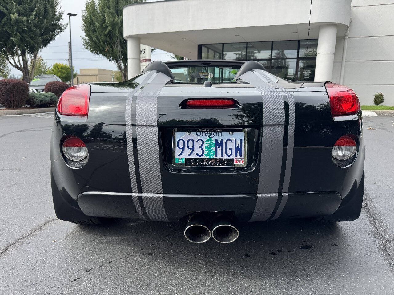 Used 2007 Pontiac Solstice Convertible w/ Premium Package RWD image 6