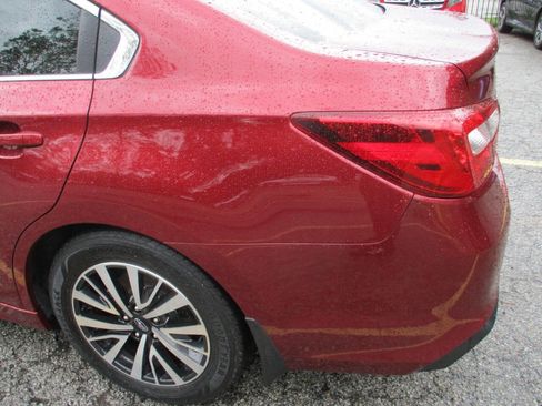 Used 2018 Subaru Legacy 2.5i Premium AWD/4WD image 16