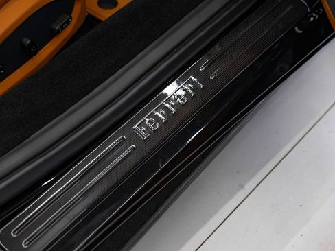 Used 2018 Ferrari 488 Spider RWD image 31