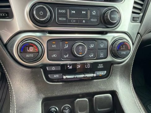 Used 2019 Chevrolet Tahoe LS AWD/4WD image 19