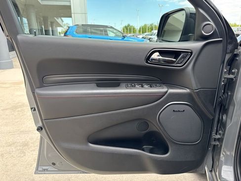 Used 2025 Dodge Durango GT AWD/4WD image 21