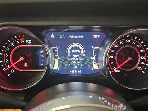 Used 2022 Jeep Gladiator Mojave w/ LED Lighting Group AWD/4WD image 15