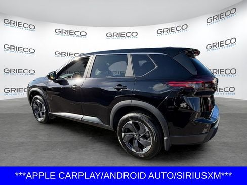 Certified 2025 Nissan Rogue SV FWD image 5
