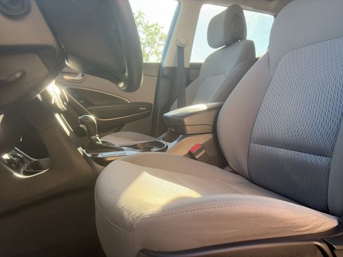 Used 2018 Hyundai Santa Fe Sport AWD/4WD image 20