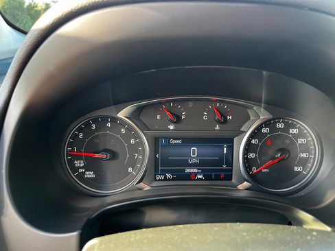 Used 2024 GMC Terrain SLE image 21