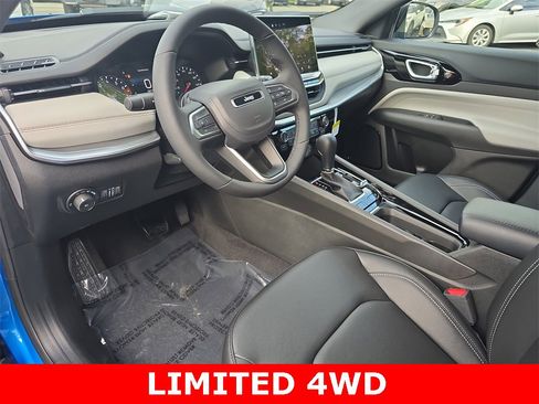 New 2025 Jeep Compass Limited image 16