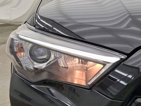 Certified 2023 Toyota 4Runner TRD Sport AWD/4WD image 27
