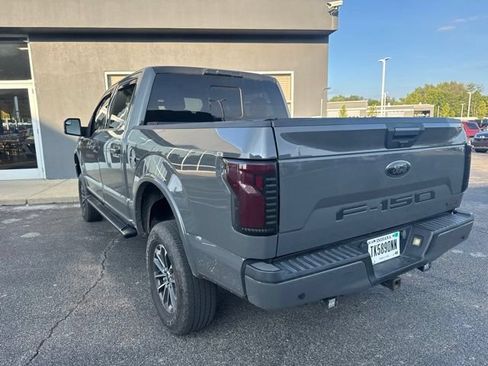 Used 2018 Ford F150 XLT w/ Equipment Group 302A Luxury AWD/4WD image 15
