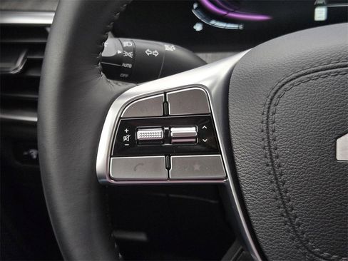 Used 2024 Kia Telluride EX image 27