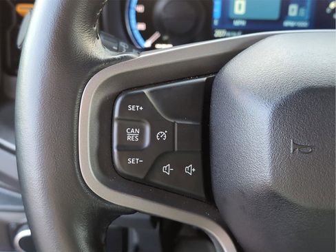 Used 2024 Ford Bronco Badlands image 18