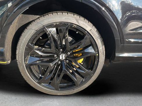 New 2026 Bentley Bentayga Speed image 14