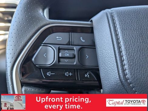 Used 2022 Toyota Tundra SR5 w/ Convenience Package RWD image 16