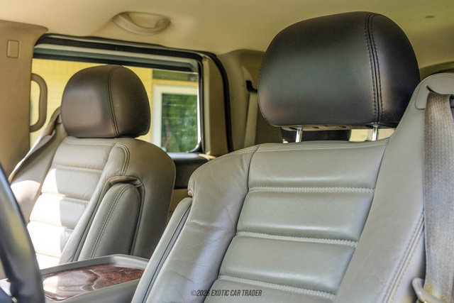 Used 2003 HUMMER H2 w/ Preferred Equipment Group AWD/4WD image 51