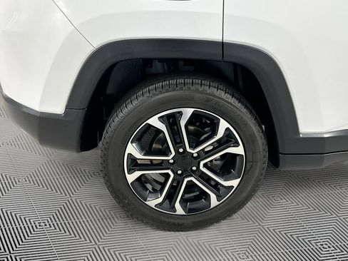Used 2022 Jeep Compass Limited w/ Sun and Sound Group AWD/4WD image 20