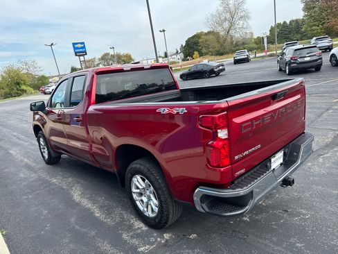 Used 2022 Chevrolet Silverado 1500 LT w/ Protection Package image 9