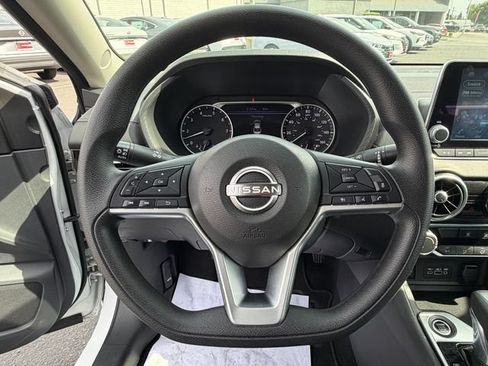 Used 2024 Nissan Sentra SV FWD image 19