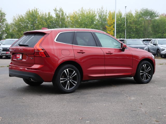 Used 2018 Volvo XC60 T6 Momentum AWD/4WD image 5