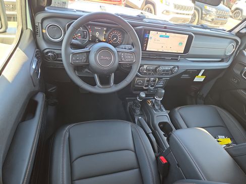 New 2026 Jeep Gladiator Sahara image 6