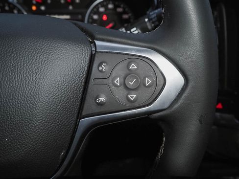 Certified 2023 Chevrolet Traverse LT image 34